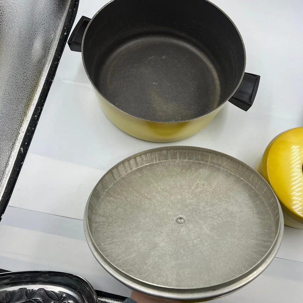 Vintage MidCentury Modern Yellow 2 Pot Set Sauce Pan Soup Pan 1 & 5 Quart 1970's